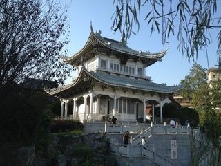 点击放大