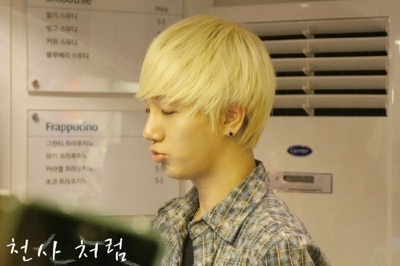【论坛】┈★121111图图★┈ Mouse Rabbit C 【论坛】┈★121111图图★┈ Mouse Rabbit C