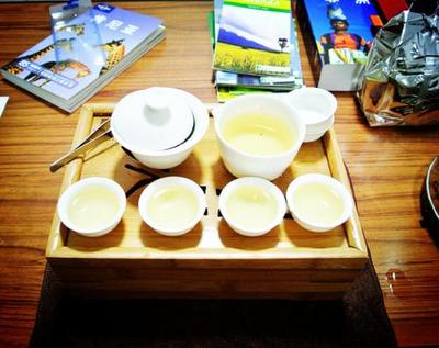 春节晚间喝茶唯美句子 元宵节喝茶的句子