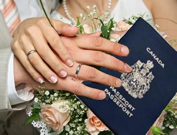 结婚移民加拿大：结婚移民加拿大好还是美国好？