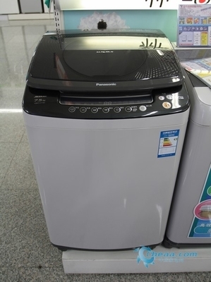 松下洗衣机XQB75X710U整体外观 松下洗衣机XQB75X710U整体外观